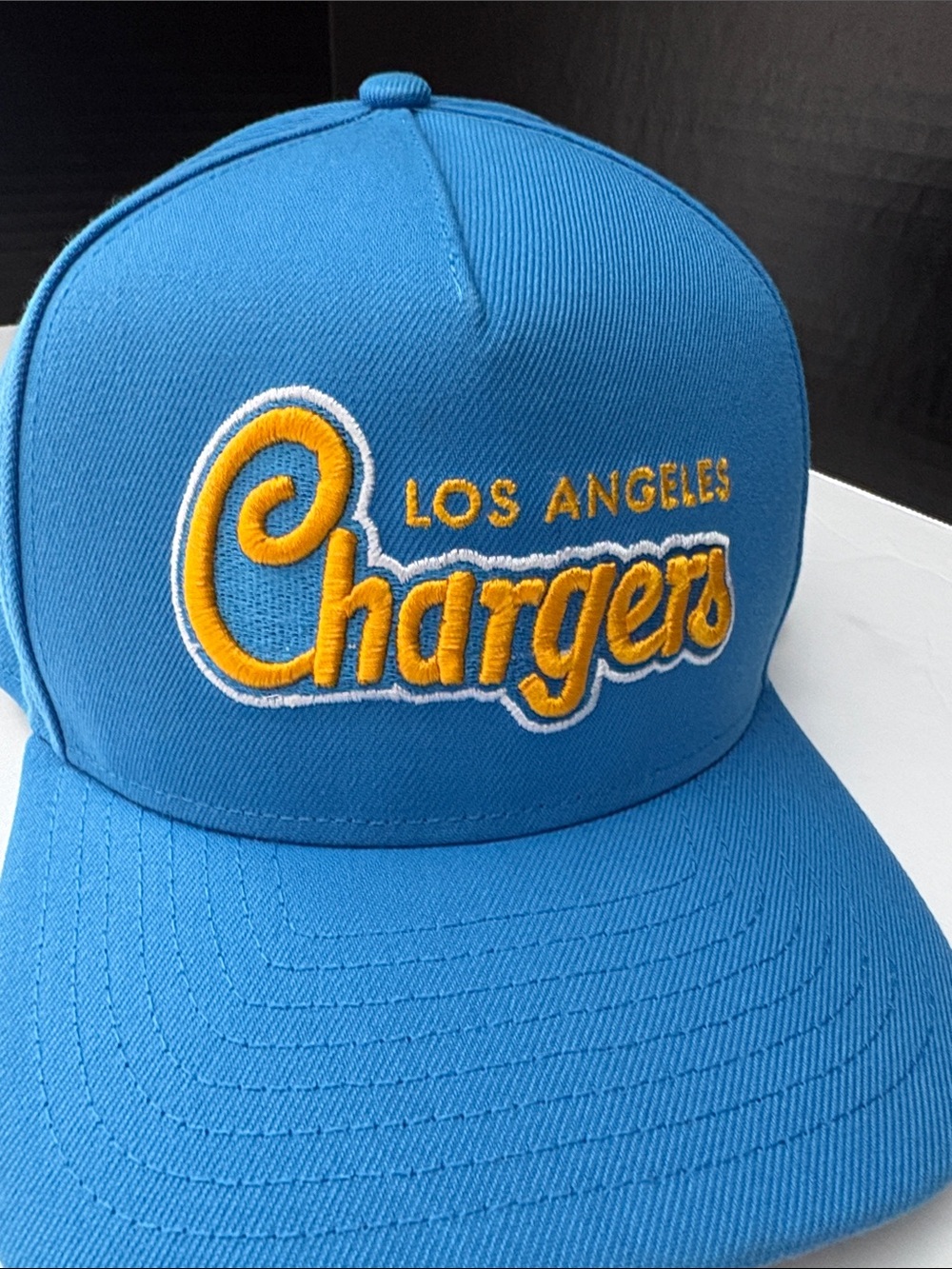 Men's New Era Powder Blue Los Angeles Chargers A-Frame 9FIFTY Snapback Hat - Picture 9 of 9